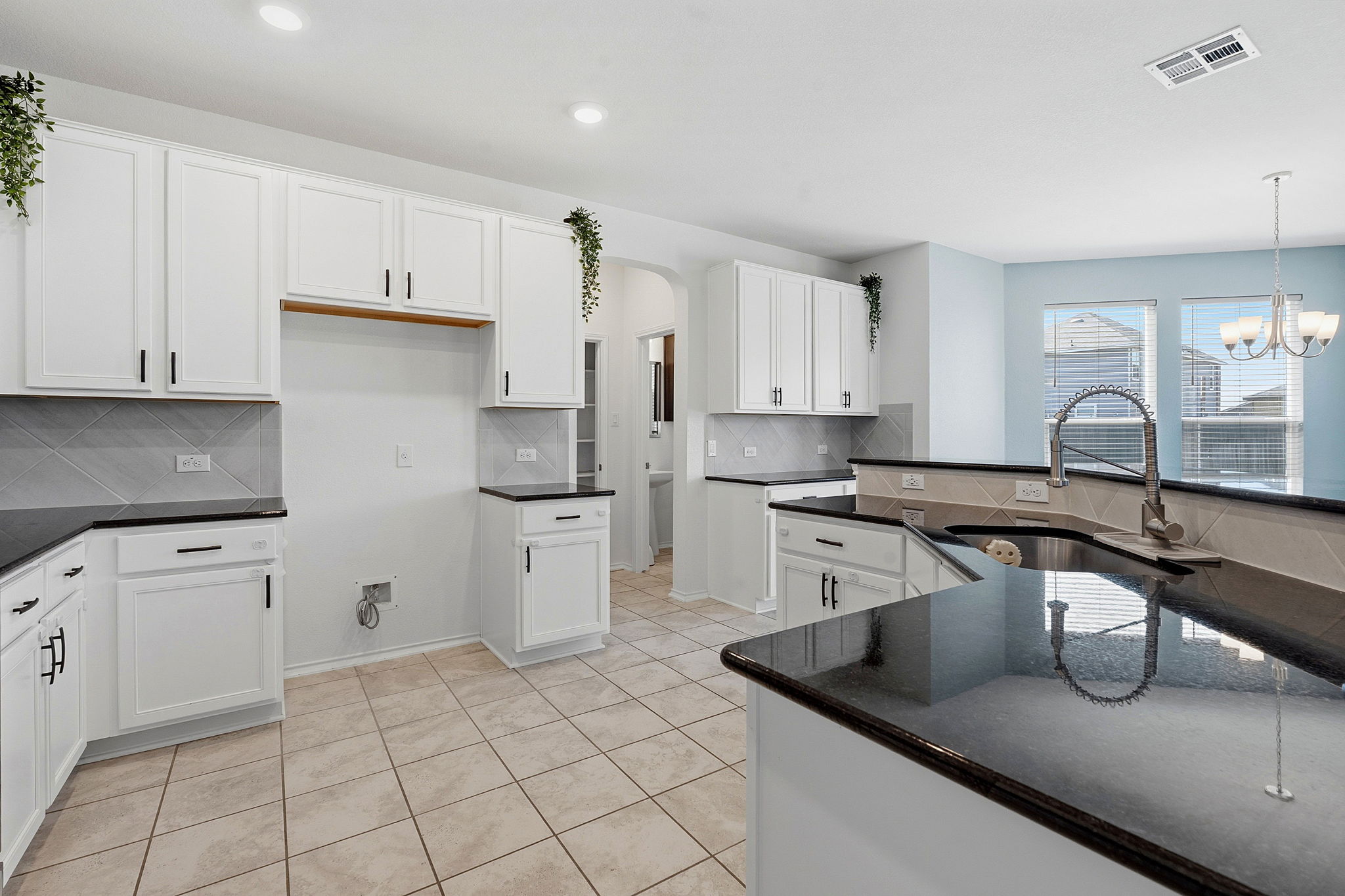 13928 Inaugural Street Manor, TX 78653 - Photo 14 of 34