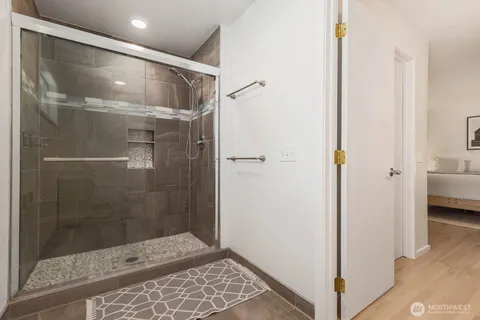 $1,150,000 | 17934 151st Way Northeast, Woodinville, WA 98072