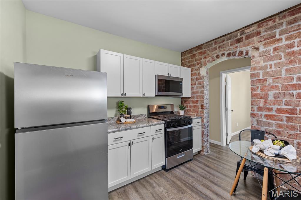 314 North 3rd Street Wood River, IL 62095 - Photo 21 of 30