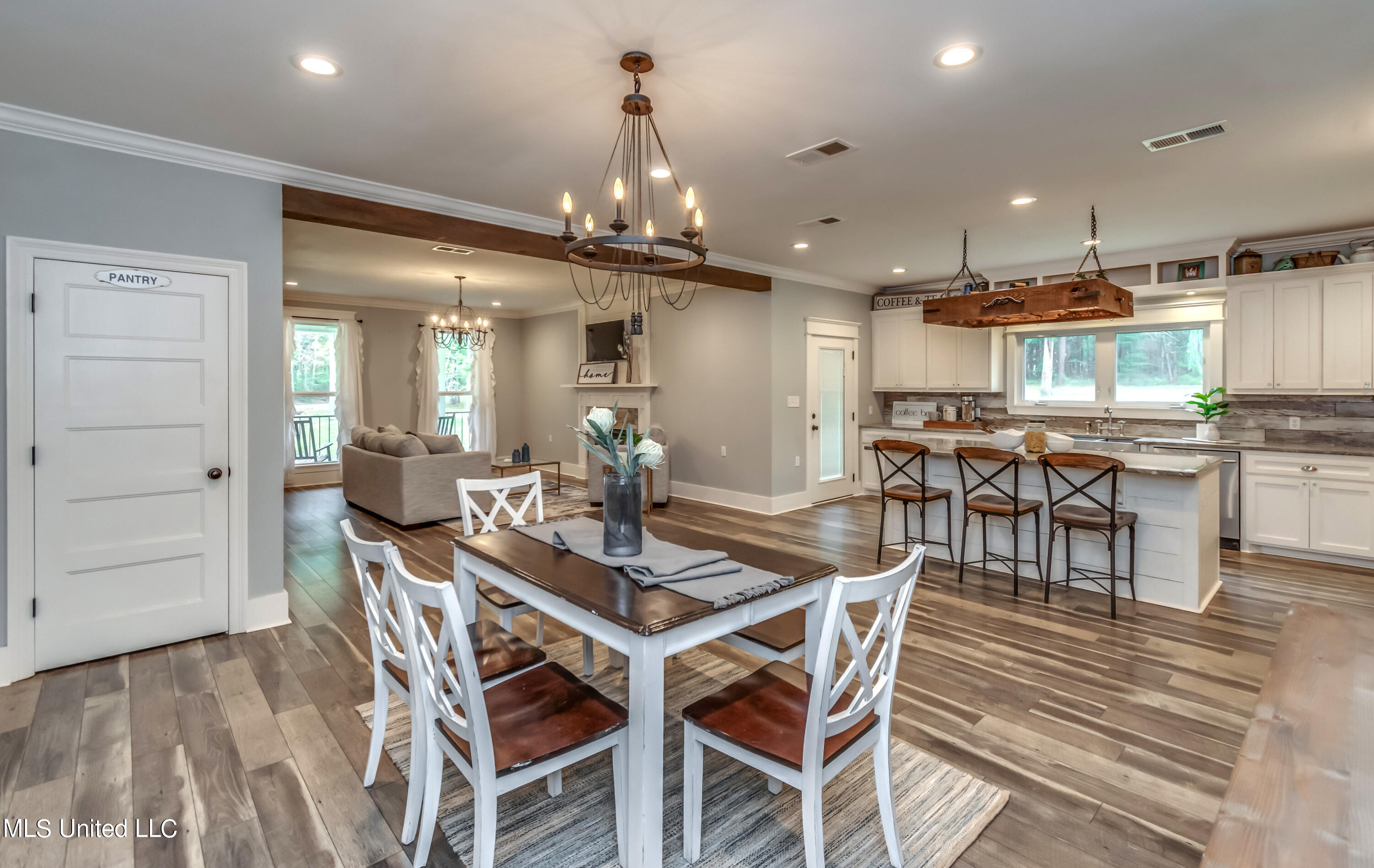 124 Oak Tree Lane Brandon, MS 39042 - Photo 40 of 78 124 Oak Tree Lane-35