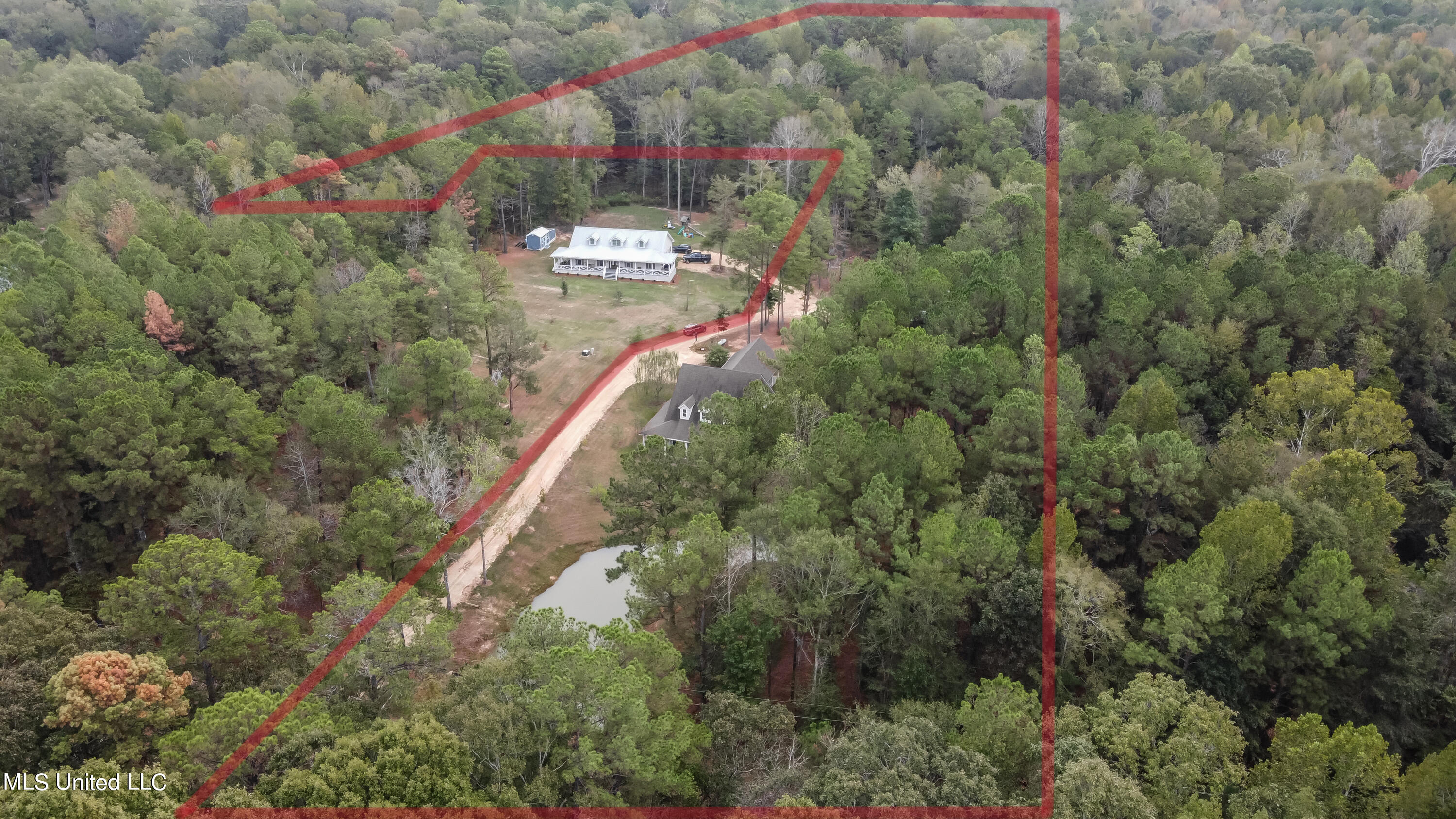 124 Oak Tree Lane Brandon, MS 39042 - Photo 5 of 78 124 Oak Tree Lane drone-6