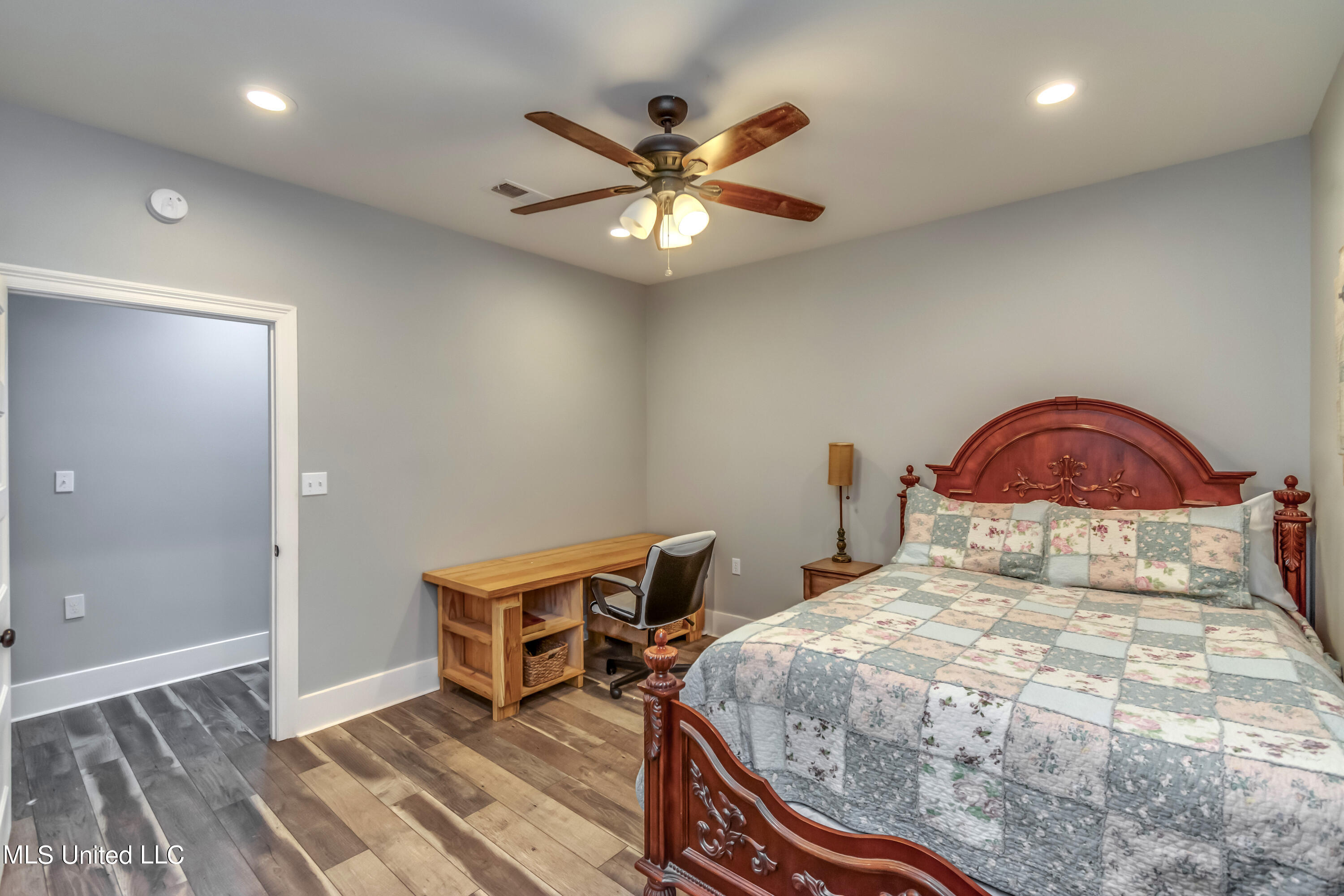 124 Oak Tree Lane Brandon, MS 39042 - Photo 57 of 78 124 Oak Tree Lane-52