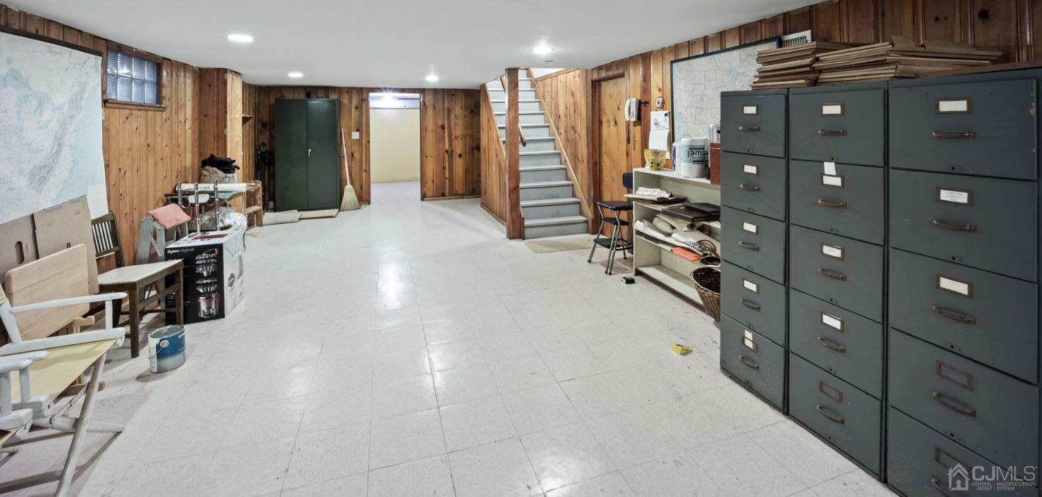 2 Beech Lane Edison, NJ 08820 - Photo 23 of 33 a view of a hallway with workspace