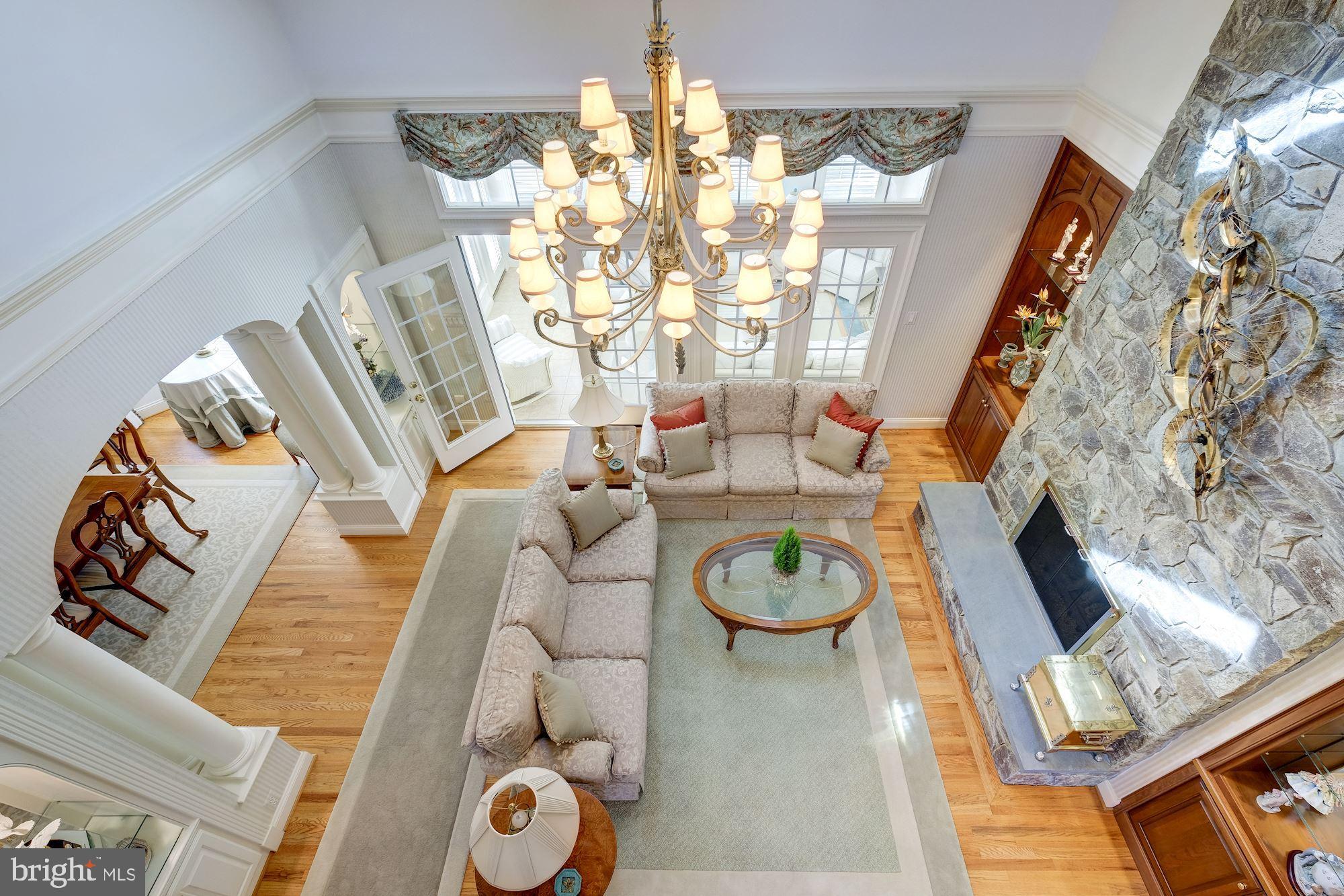 2669 Brook Valley Road Frederick, MD 21701 - Photo 10 of 70 STRIKING AN ARTFUL BALANCE IN STRUCTURE & STYLE