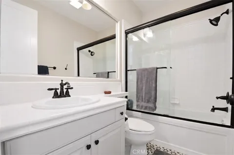 $3,750,000 | 8 Calle Angelitos, San Clemente, CA 92673