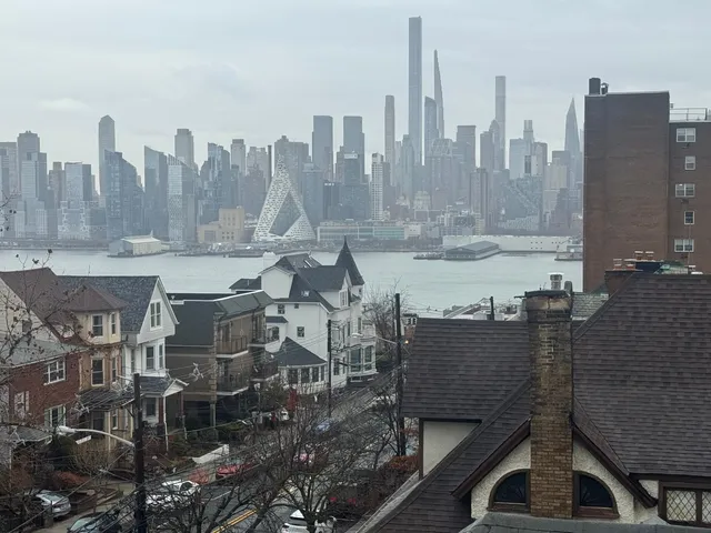 $1,769 | 35-39 Fulton Street, Unit 504, Weehawken, NJ 07086