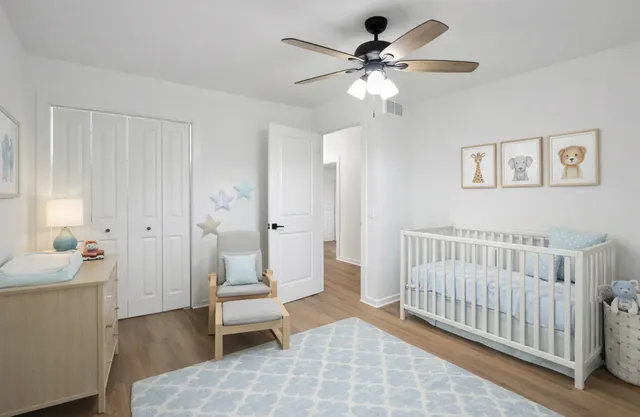 $445,000 | 23 Oaklawn Avenue, Yorkville, IL 60560