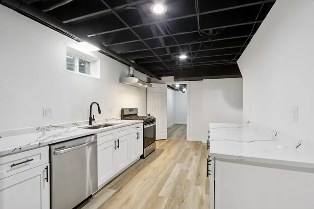 $445,000 | 23 Oaklawn Avenue, Yorkville, IL 60560