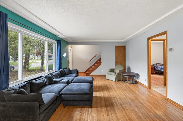 $325,000 | 2720 8th Avenue, Anoka, MN 55303