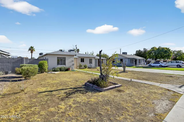 $345,000 | 121 West Galveston Street, Chandler, AZ 85225