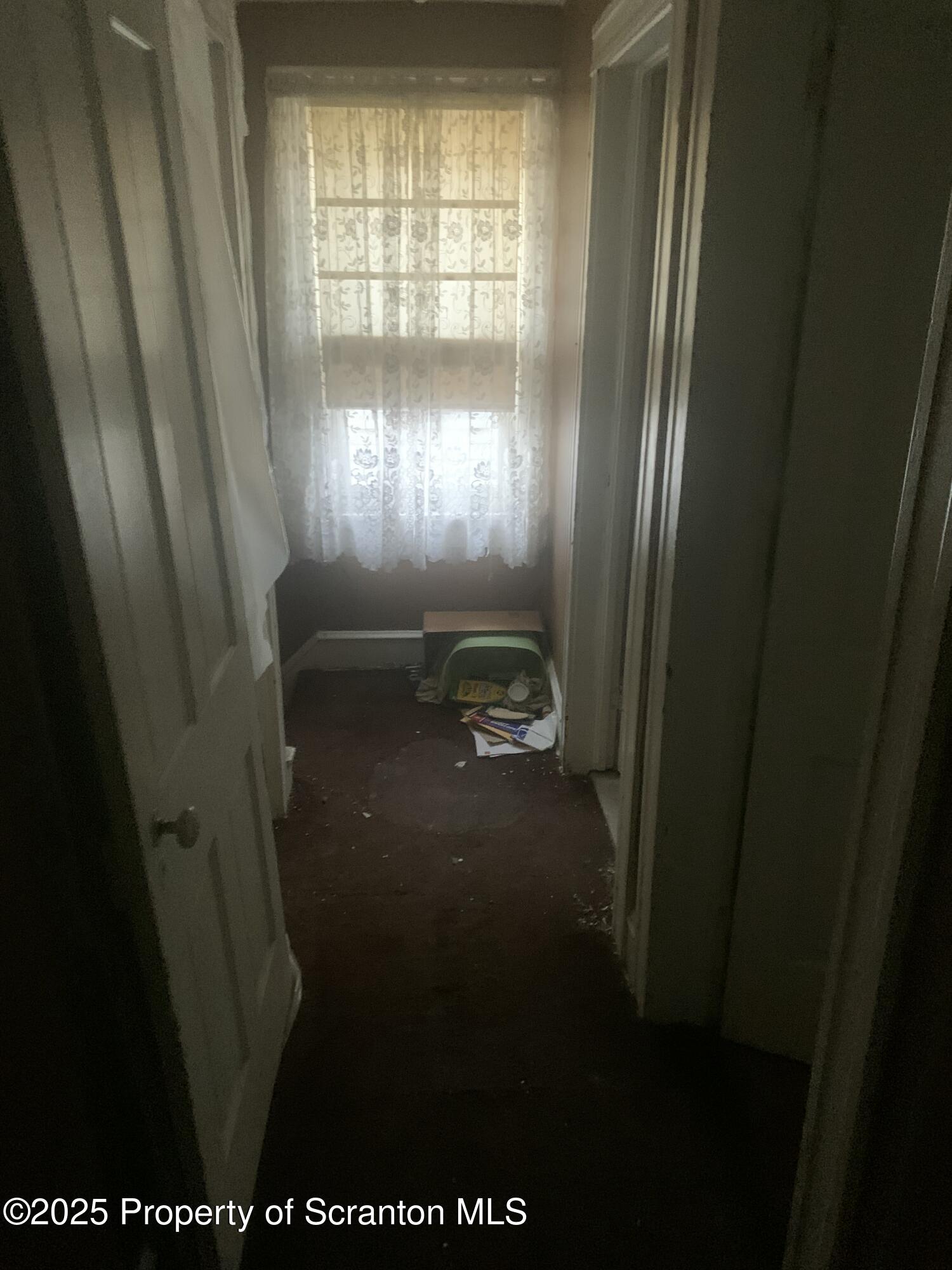 1018 Madison Avenue Scranton, PA 18510 - Photo 12 of 13 a bathroom with a window