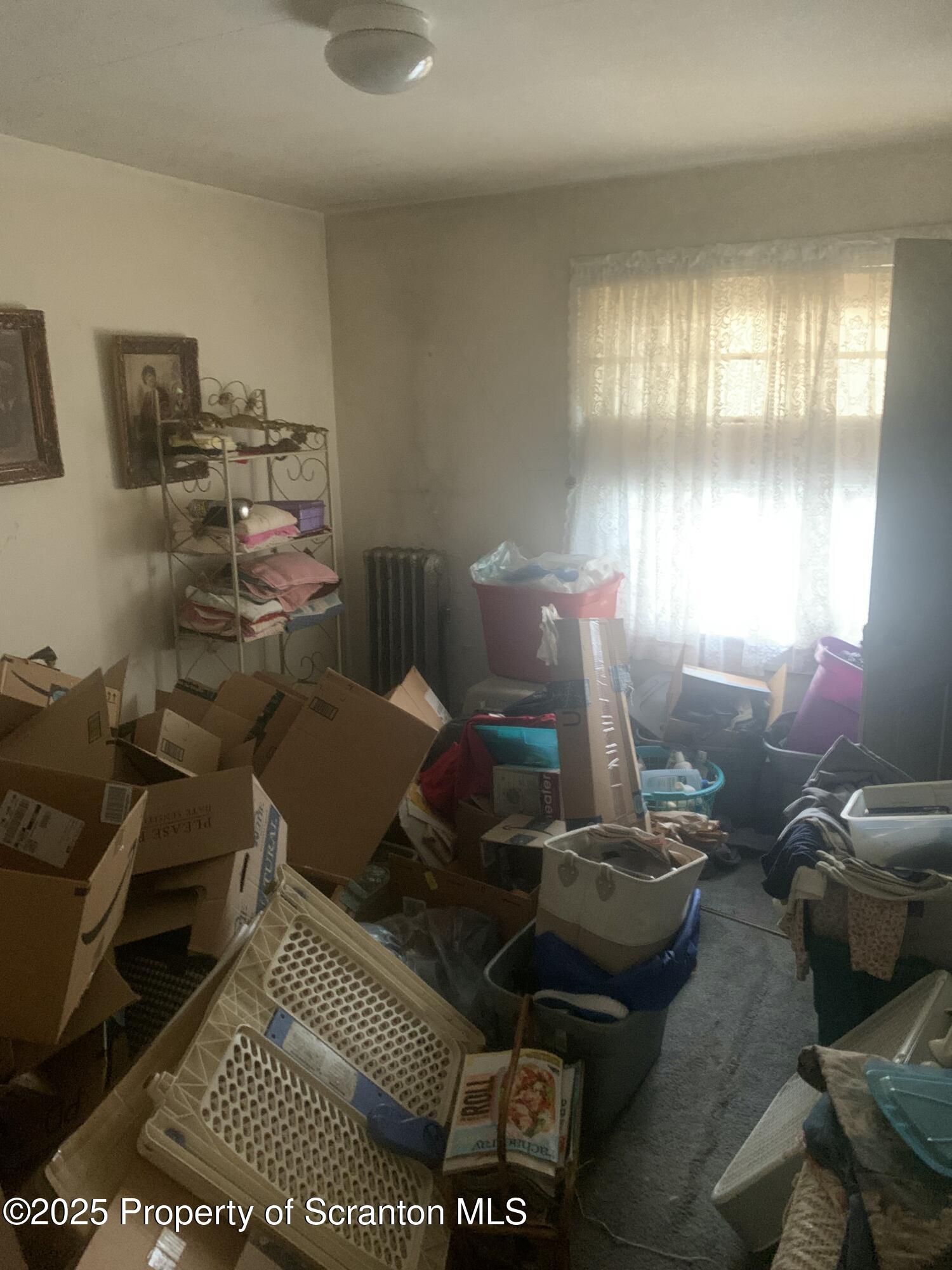 1018 Madison Avenue Scranton, PA 18510 - Photo 9 of 13 a room with furniture