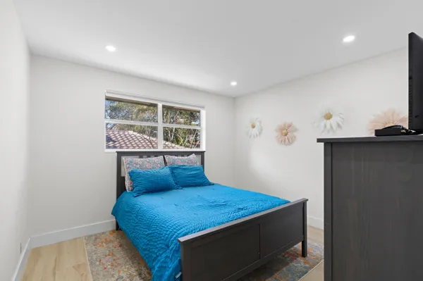 $6,500 | 486 Northwest 1st Street, Boca Raton, FL 33432