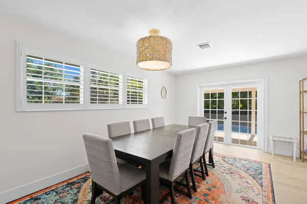 $6,500 | 486 Northwest 1st Street, Boca Raton, FL 33432