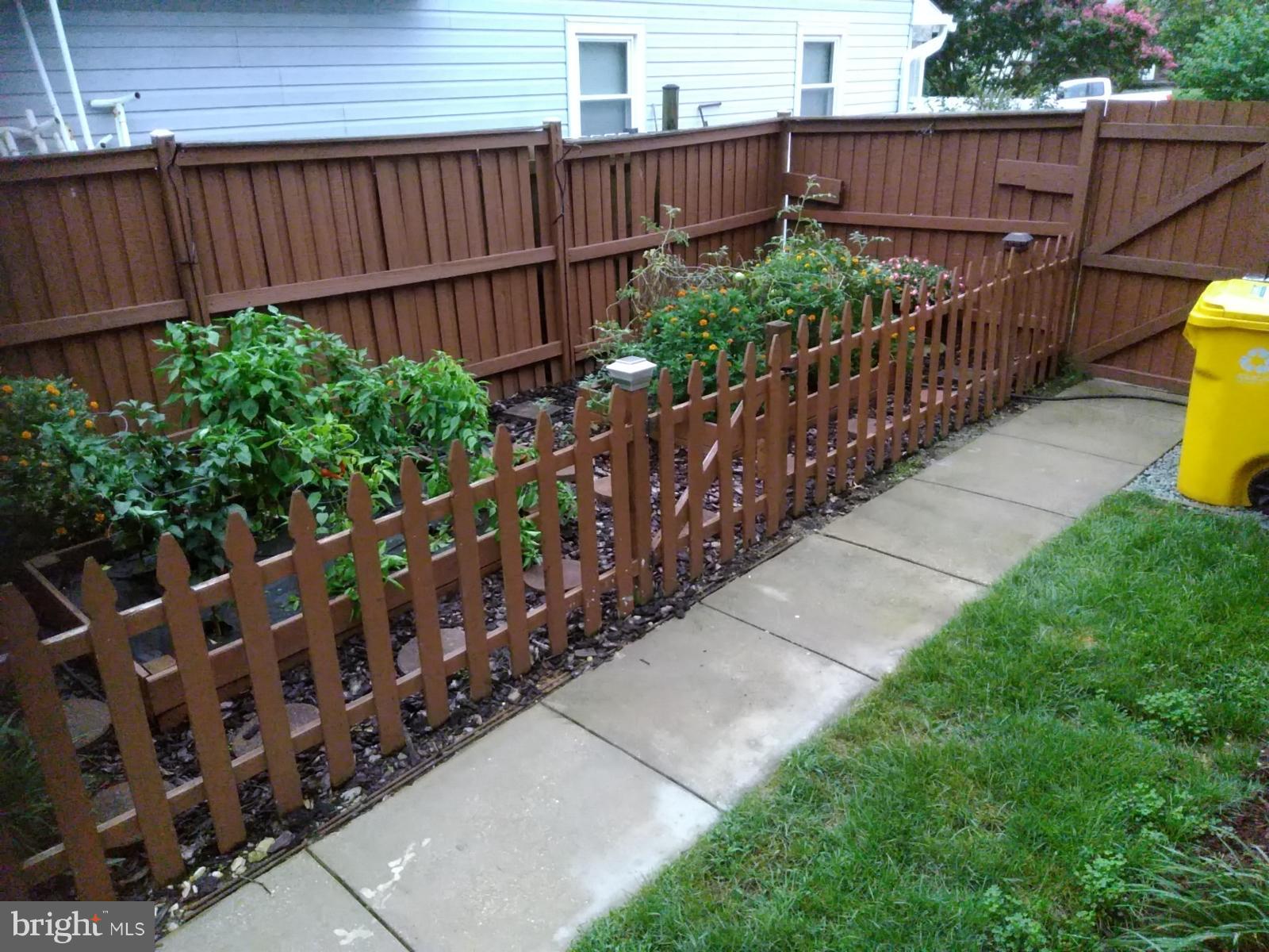 1806 Ridgewick Road Glen Burnie, MD 21061 - Photo 24 of 25 Raised Gardens