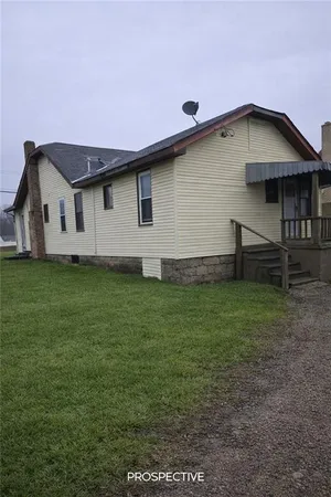 $42,500 | 3076 Leechburg Road, New Kensington, PA 15068