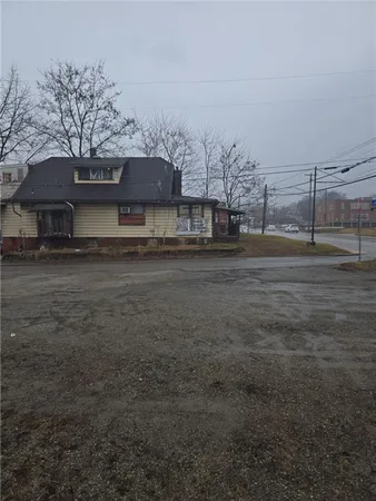 $42,500 | 3076 Leechburg Road, New Kensington, PA 15068