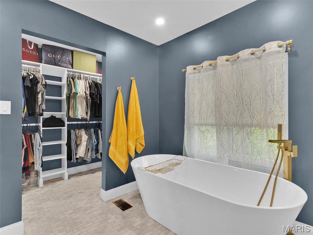 137 Inglenook Court St. Charles, MO 63304 - Photo 16 of 25