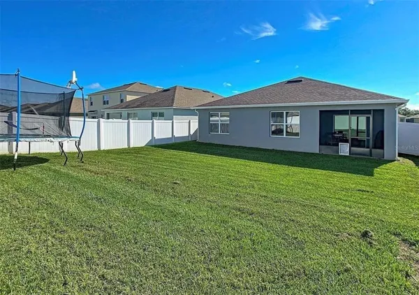 $2,000 | 507 Autumn Stream Drive, Auburndale, FL 33823