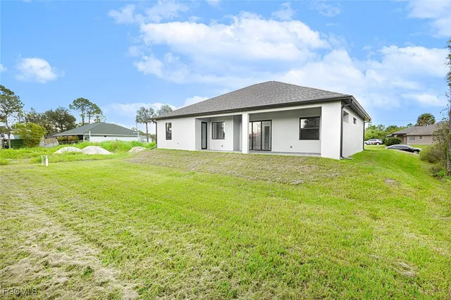 $400,000 | 821 Atherton Avenue, Lehigh Acres, FL 33971
