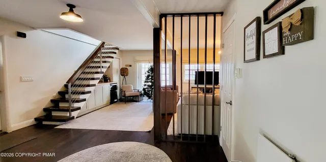 $292,000 | 1093 Porter Drive, Bushkill, PA 18324