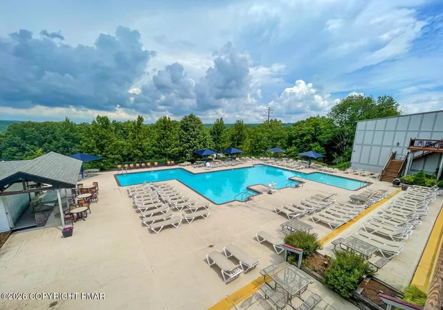 $292,000 | 1093 Porter Drive, Bushkill, PA 18324