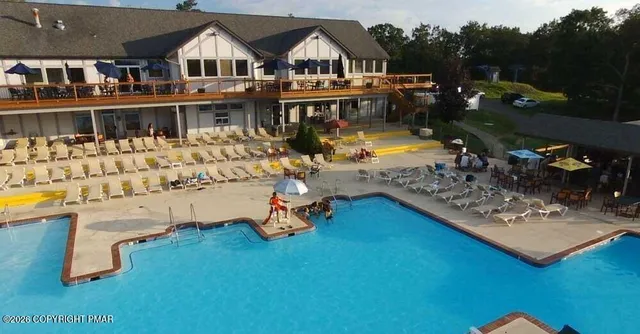 $292,000 | 1093 Porter Drive, Bushkill, PA 18324