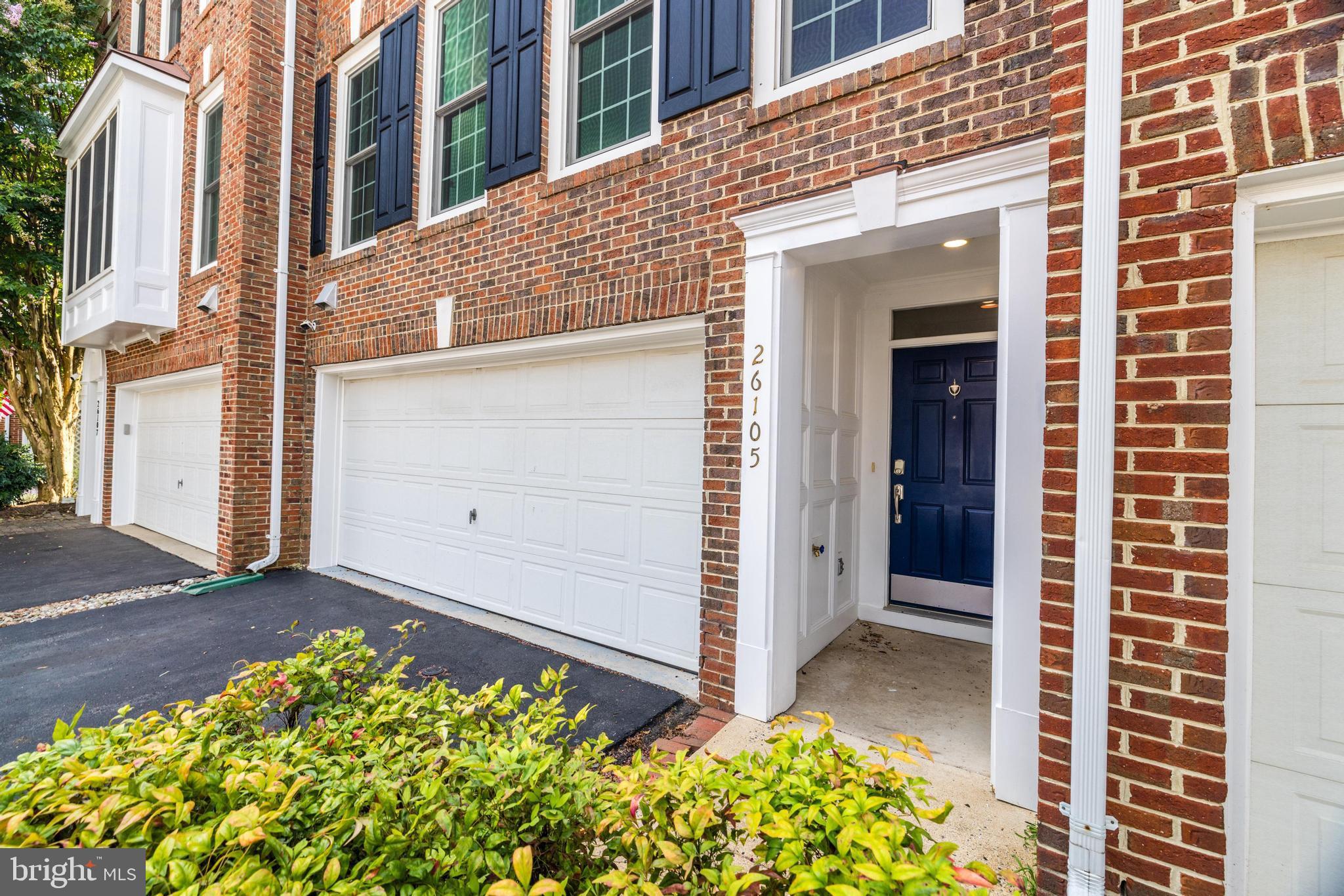 26105 Nimbleton Square Chantilly, VA 20152 - Photo 2 of 55