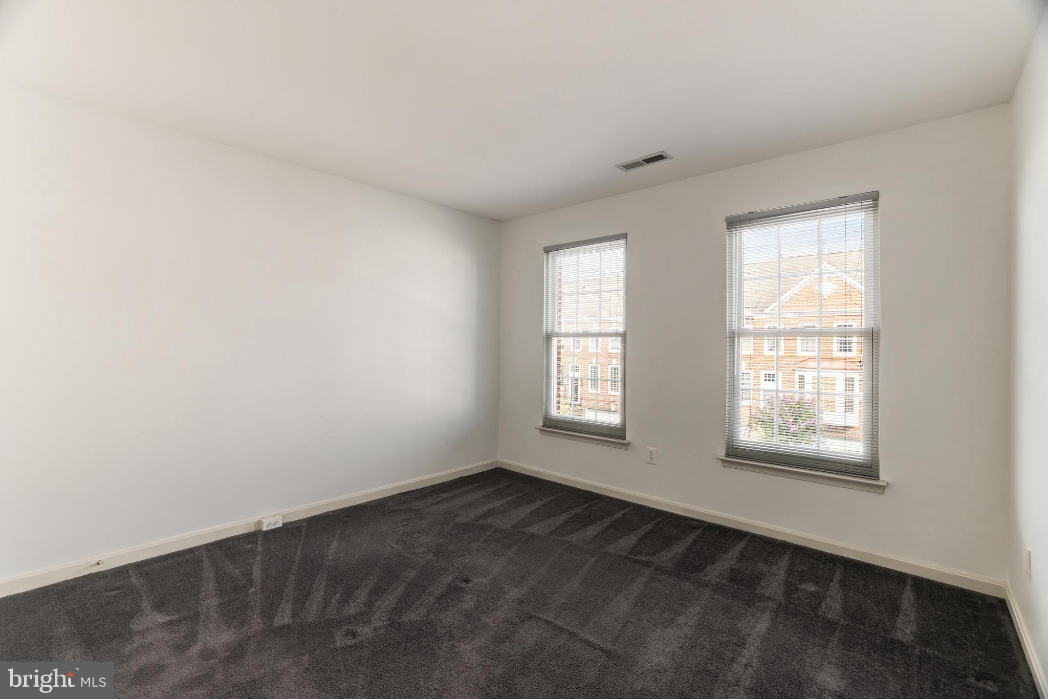 26105 Nimbleton Square Chantilly, VA 20152 - Photo 29 of 55