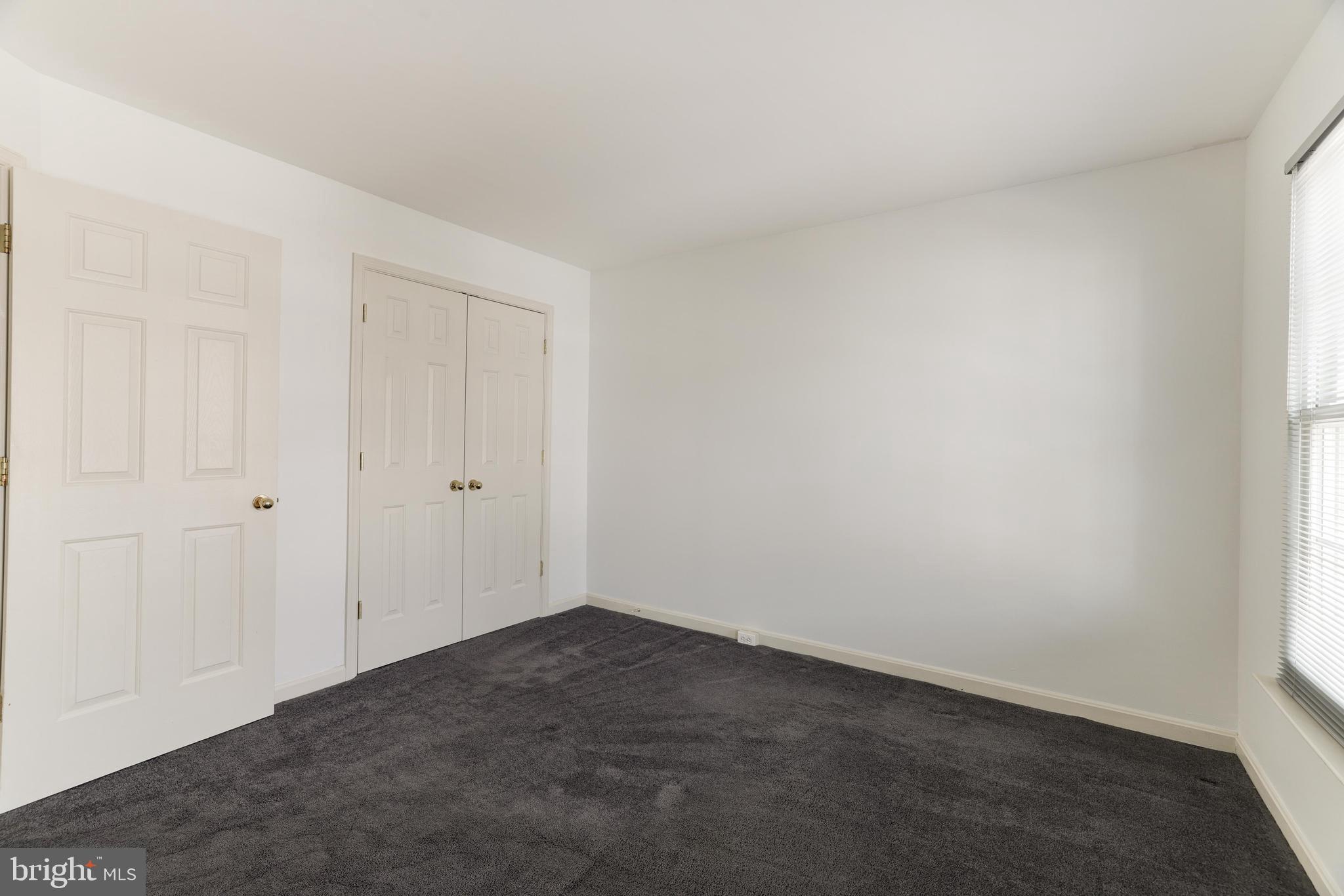 26105 Nimbleton Square Chantilly, VA 20152 - Photo 30 of 55