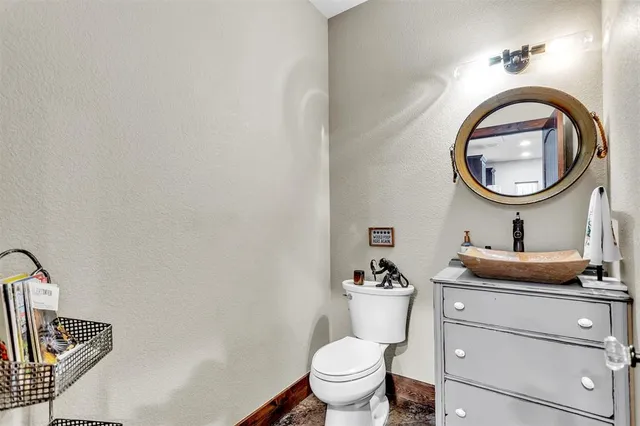 a view of a workspace with furniture