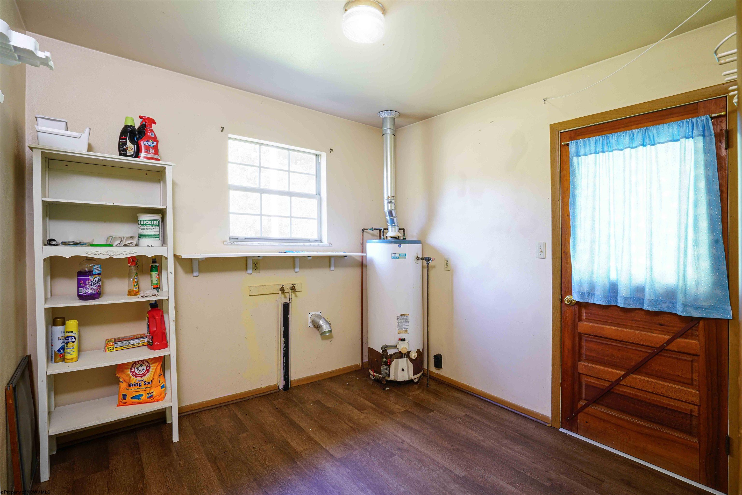 4318 Big Flint Road West Union, WV 26456 - Photo 7 of 23 Gallery Image 7
