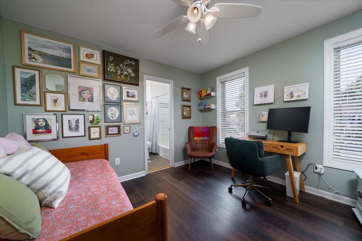 958 Fowler Court Mount Pleasant, SC 29464 - Photo 26 of 33 Second Bedroom