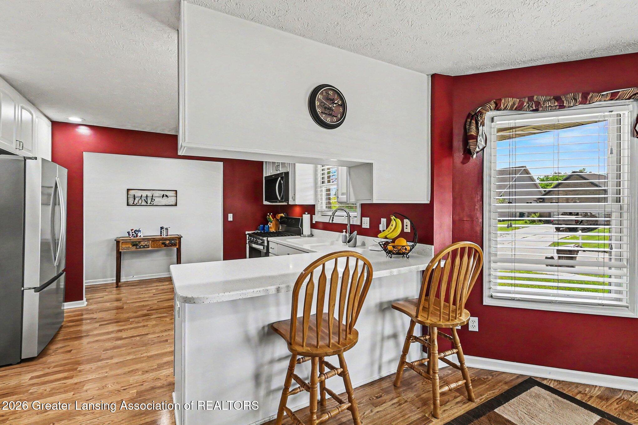 1812 Schoolhouse Road Lansing, MI 48917 - Photo 12 of 46 013_file_9855