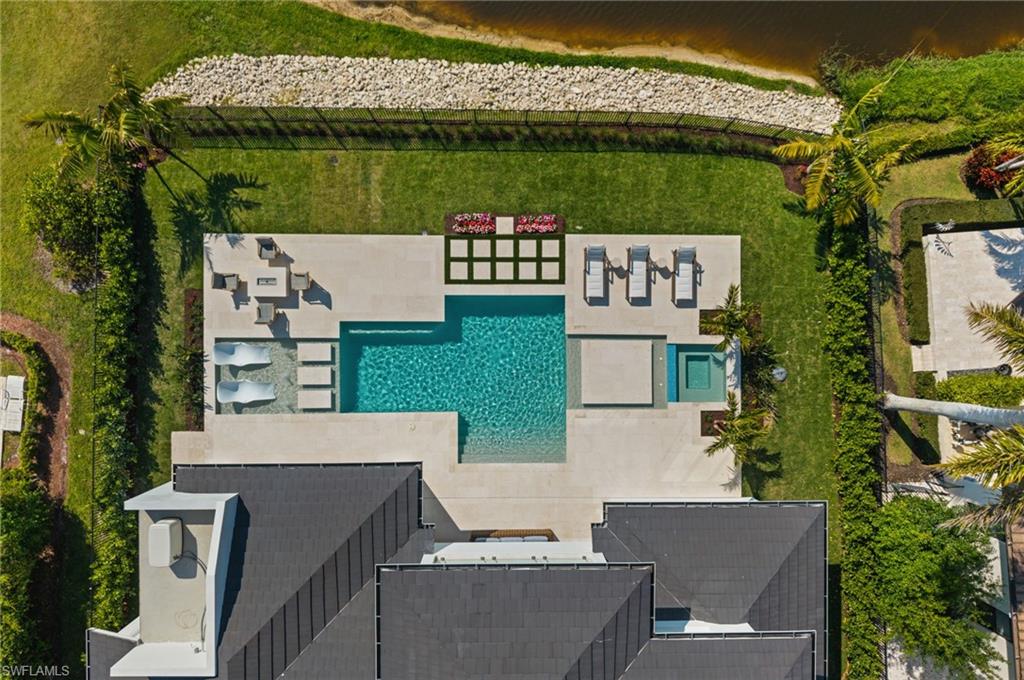 809 Wedge Drive Naples, FL 34103 - Photo 38 of 49
