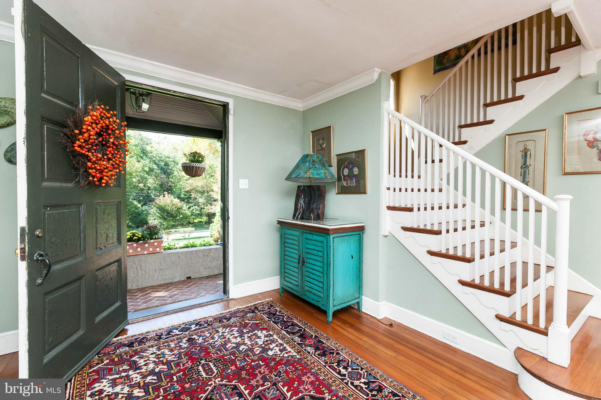 1710 Ruxton Road Towson, MD 21204 - Photo 2 of 30 Interior (General)