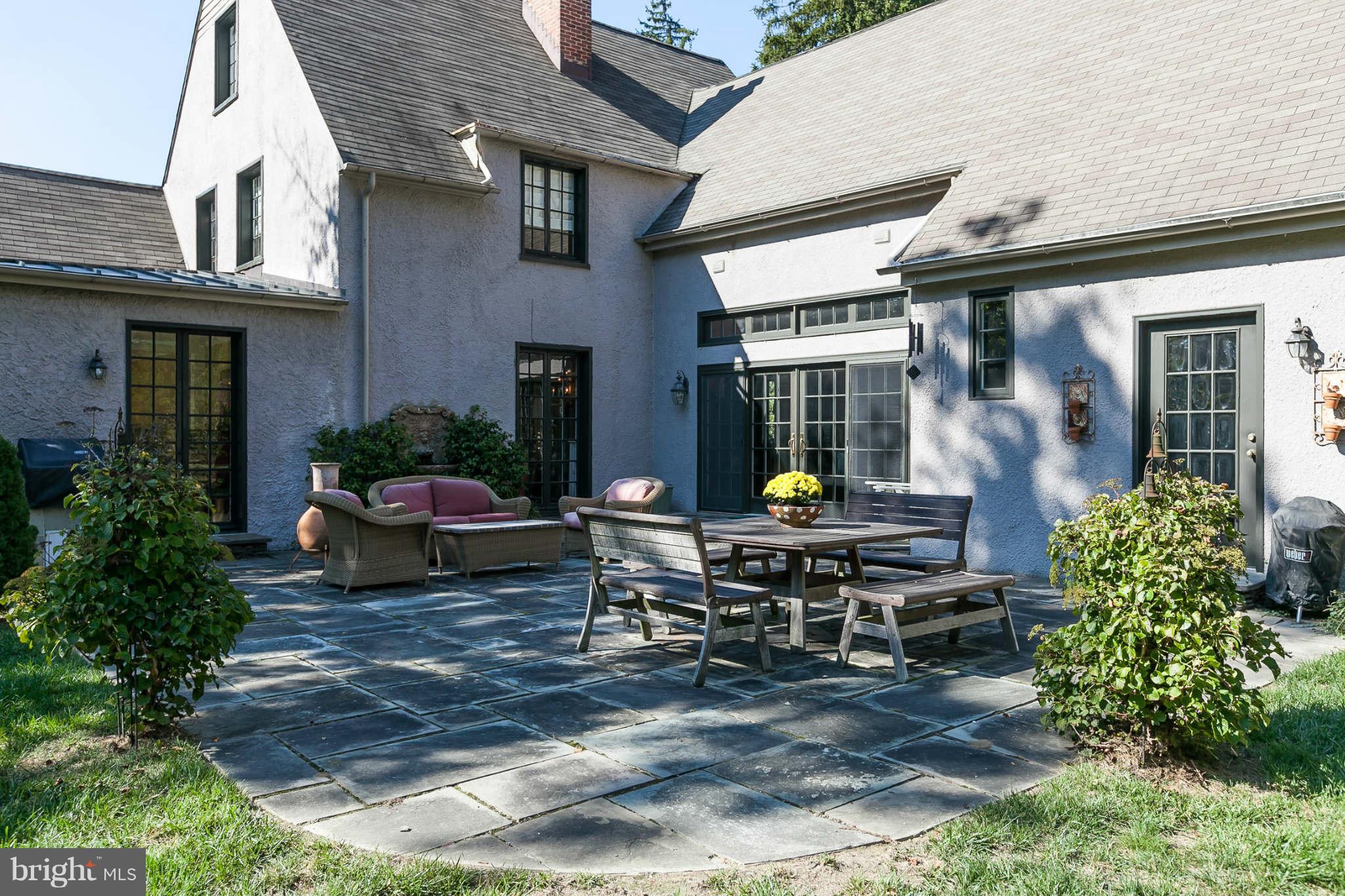 1710 Ruxton Road Towson, MD 21204 - Photo 26 of 30 Exterior (General)