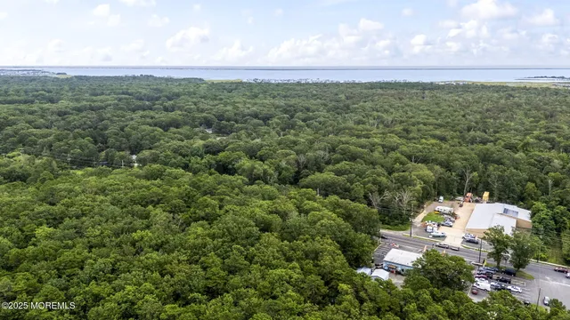 $199,000 | 890 Highway 9, Unit 1, Bayville, NJ 08721