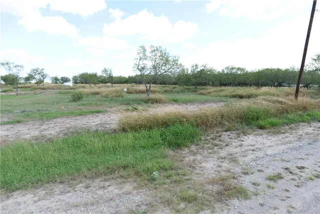 $76,900 | 5960 Sweet Water Road, Robstown, TX 78380