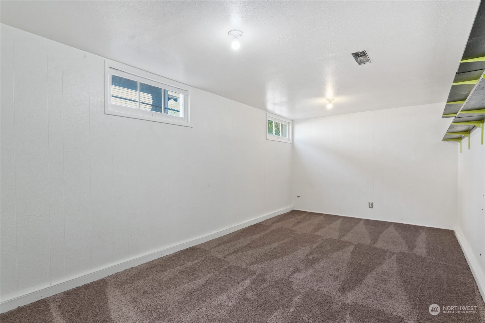 221 Wells Avenue North Renton, WA 98057 - Photo 20 of 28