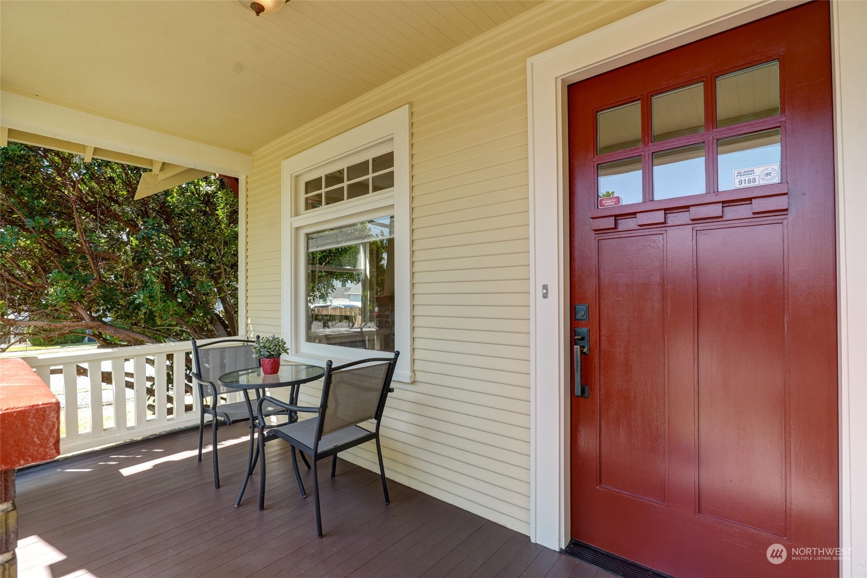 221 Wells Avenue North Renton, WA 98057 - Photo 2 of 28