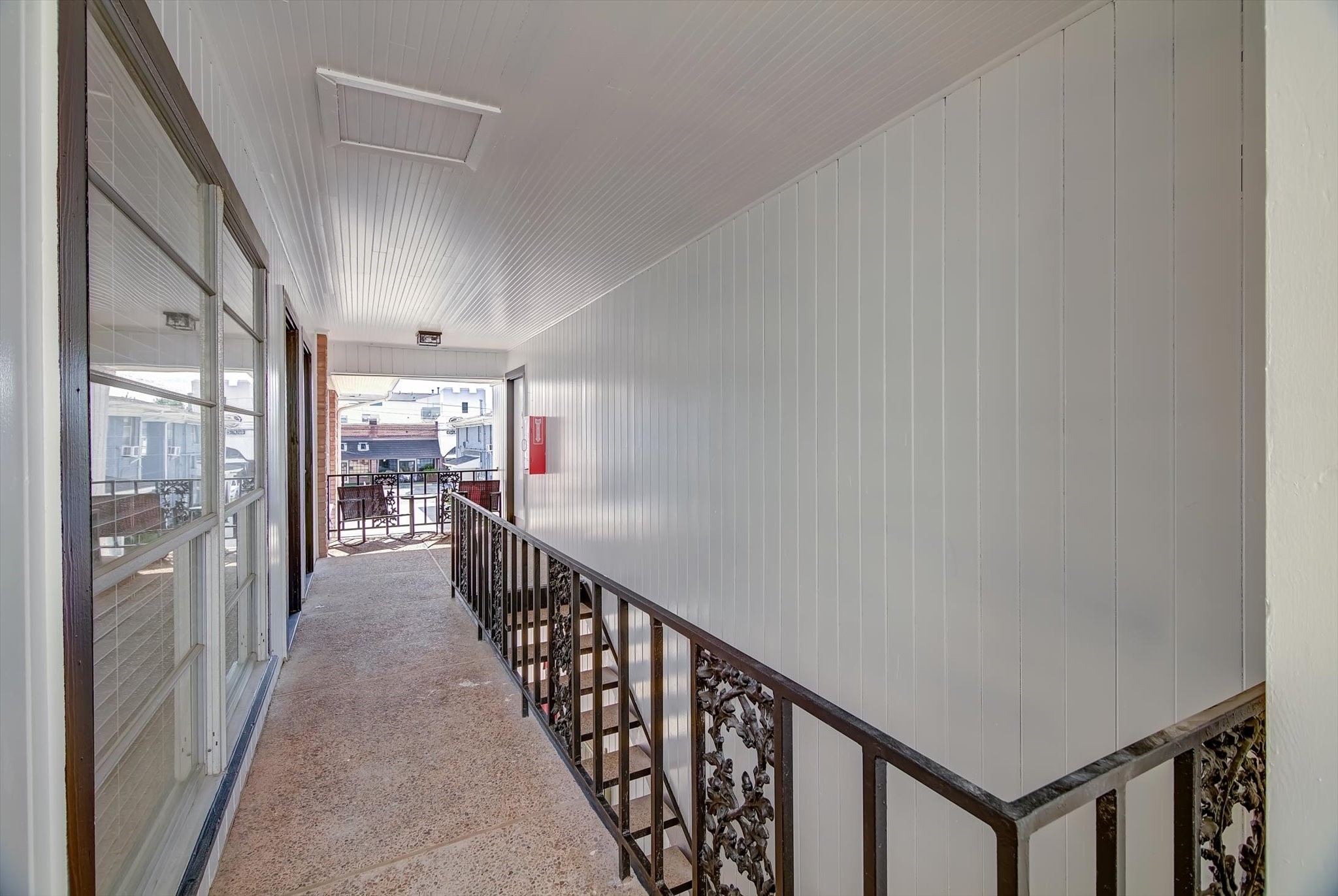 1915 McDuffie Street, Unit 1 Houston, TX 77019 - Photo 19 of 24