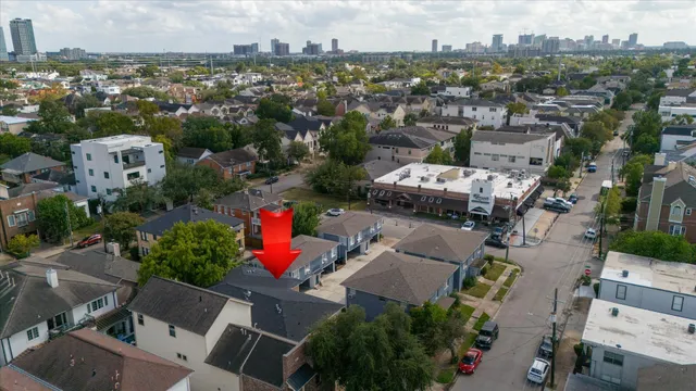 $1,300 | 1915 McDuffie Street, Unit 1, Houston, TX 77019