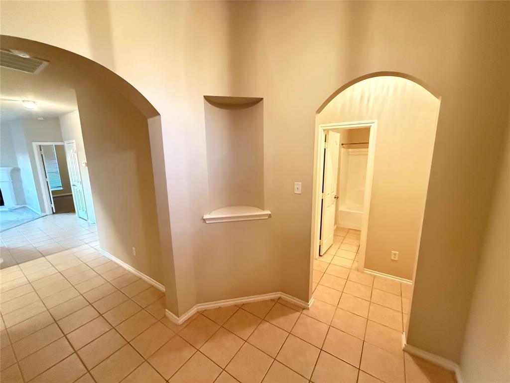 10605 Foothill Drive Fort Worth, TX 76131 - Photo 16 of 20