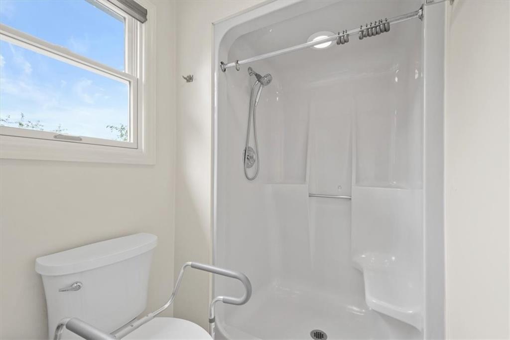 5030 Julia Lane McKees Rocks, PA 15136 - Photo 25 of 37 Gallery Image 25