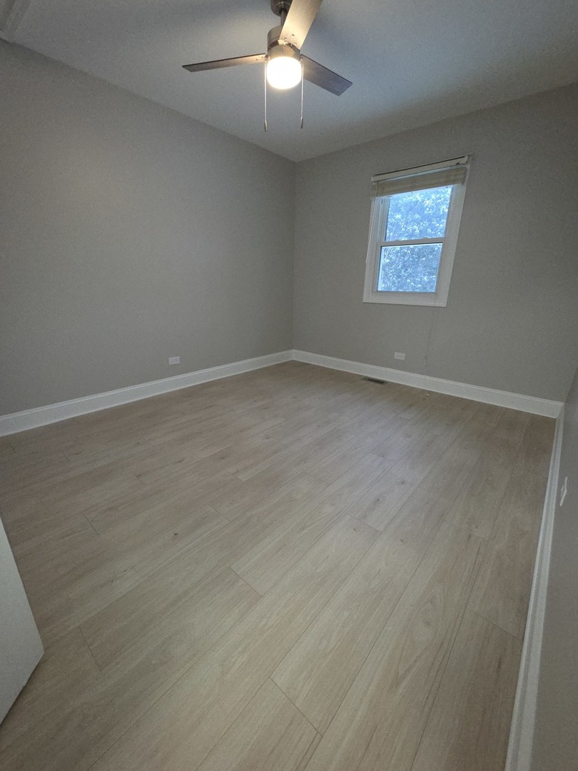 3027 Brossman Street Naperville, IL 60564 - Photo 11 of 36