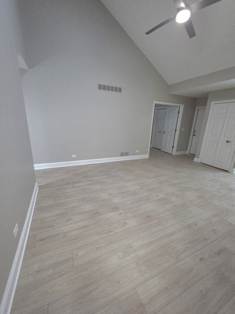 3027 Brossman Street Naperville, IL 60564 - Photo 14 of 36