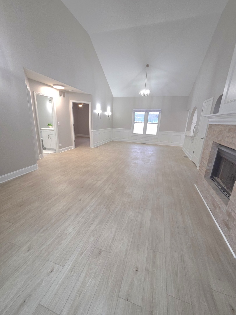 3027 Brossman Street Naperville, IL 60564 - Photo 2 of 36