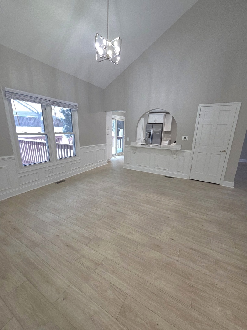 3027 Brossman Street Naperville, IL 60564 - Photo 4 of 36