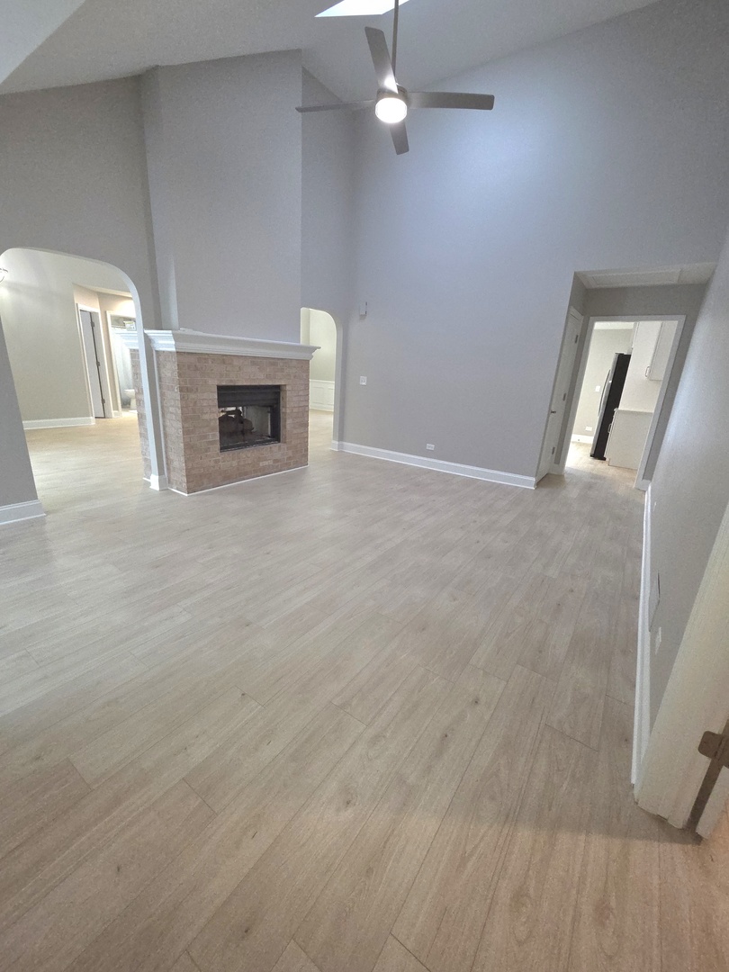 3027 Brossman Street Naperville, IL 60564 - Photo 5 of 36